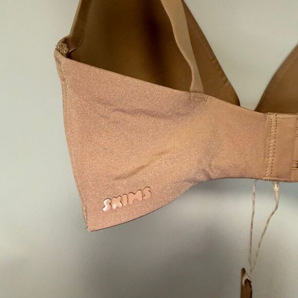 C42 Skims wireless form T-shirt bra color clay size 34DD NWT - Picture 11 of 11
